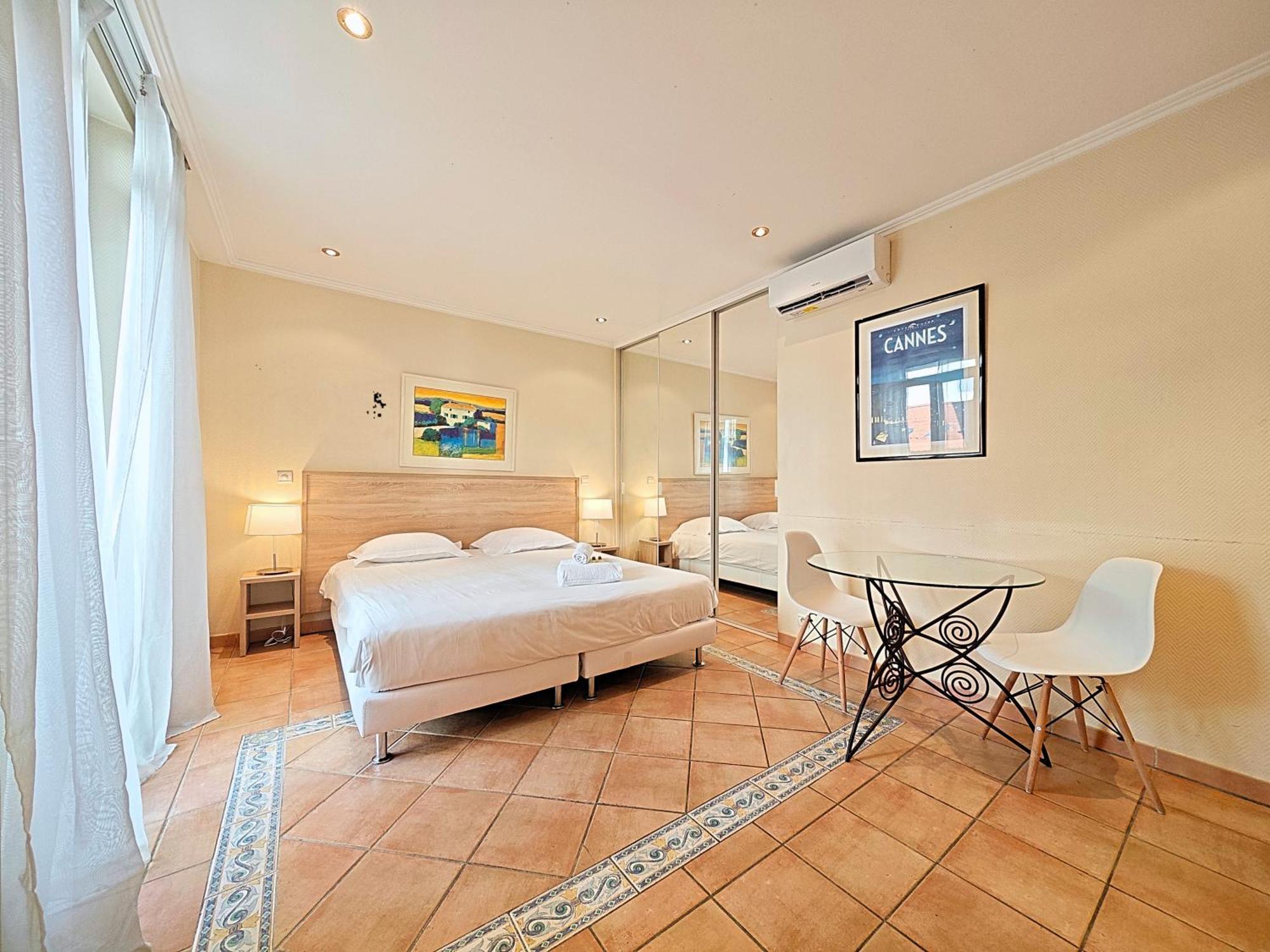 Hotel Le Florian Cannes Exterior foto